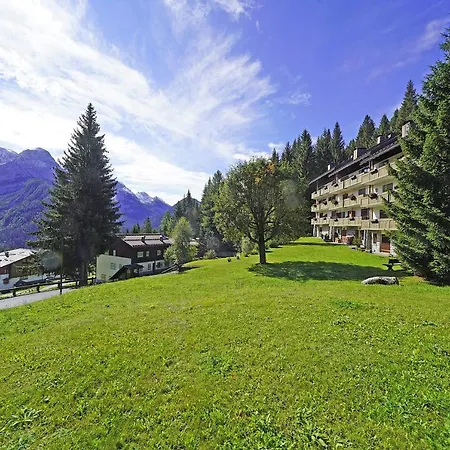 Iflat Penthouse Dolomiti Super Panoramic View Madonna di Campiglio